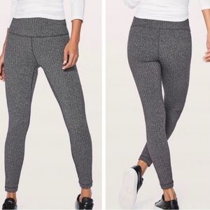 ATHLETA CHATARUNGA TIGHT HERRINGBONE LEGGINGS Size Small